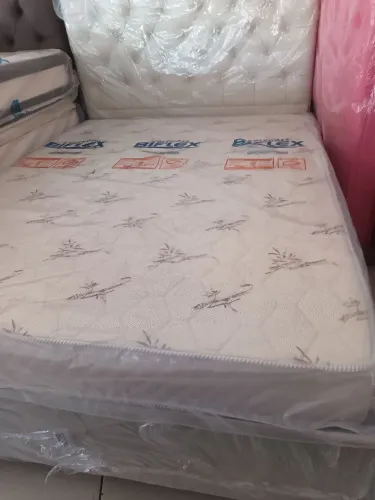 Colchão Box de Casal Biflex - Novo