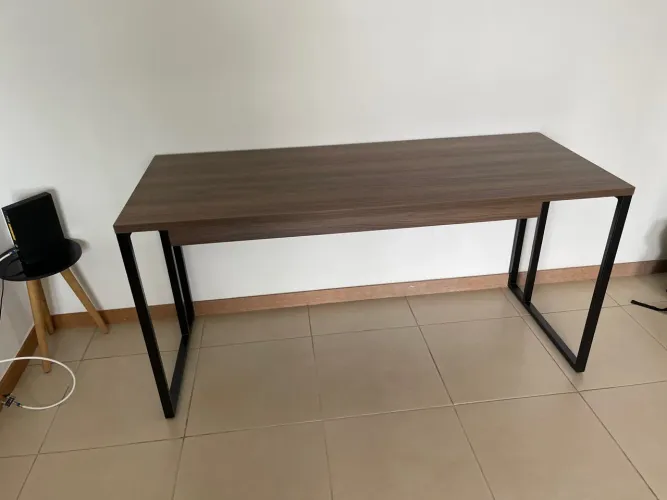 Mesa INDUSTRIAL 1.50x0.60 de Escritório Moderna com Estrutura em Aço