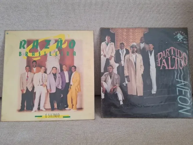 Vinil - Grupo Razão Brasileira e Grupo Neon