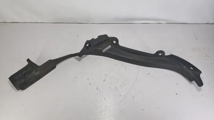 Soleira coluna traseira esquerda Vw Gol Parati G3 G4