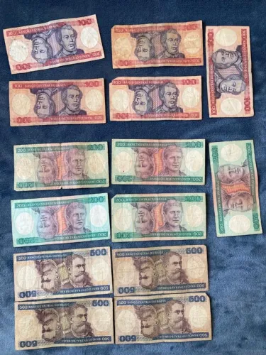 Cédulas antigas 100, 200, 500 cruzeiros