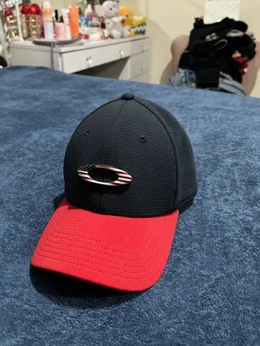 Boné oakley Tican EAU  S/M   