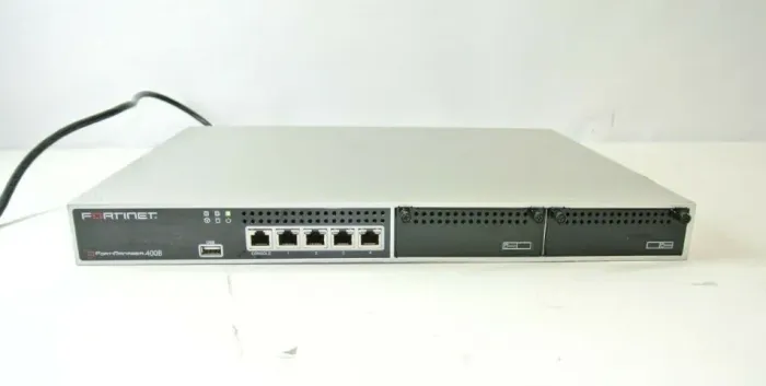 Appliance Fortinet FortiManager 400B