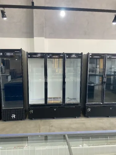 Cervejeira 3 portas - expositor - Refrimate - Pronta entrega 