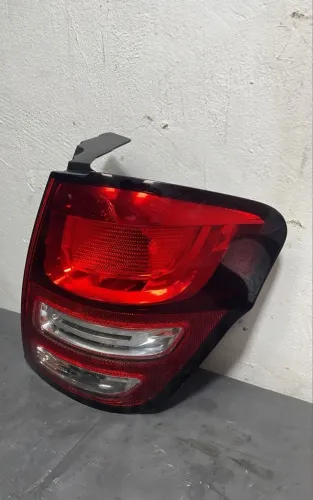 Lanterna Traseira direita C3 2015
