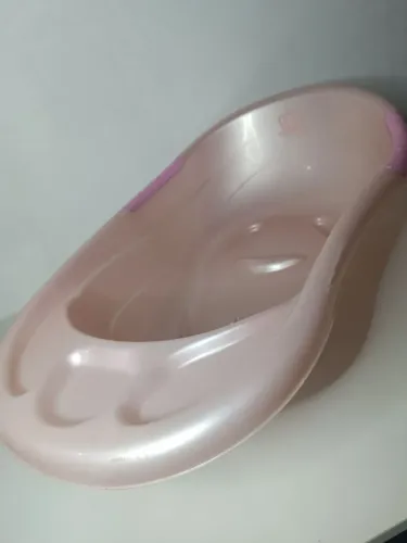 Banheira Rosa para Bebê - Em Perfeito Estado!