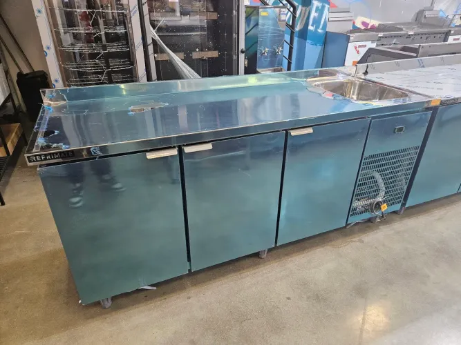 bancada refrigerada 2m de inox com cuba a direita nova