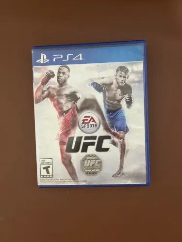 jogo ufc para ps4 CD