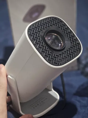 projetor p30 melhor que o hy300