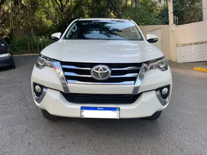 Toyota Hilux Sw4 2.8 4x4 2017