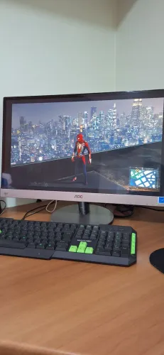 Playstation 4 Pro + 1 controle + 3 jogos