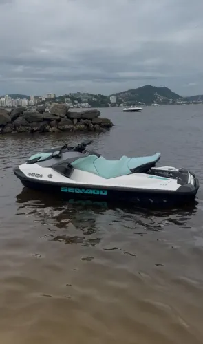Jet ski Sea-Doo 130 GTI - 2023 - Som de Fábrica