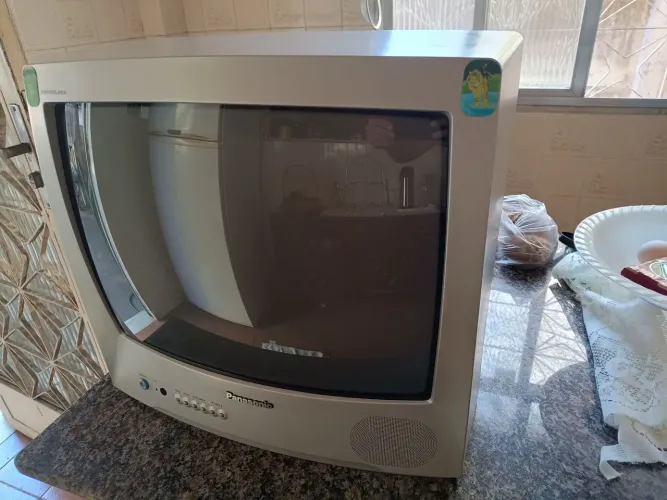 TV Panasonic 20"