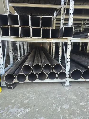 Tubos de aço para construção (redondos e quadrados)