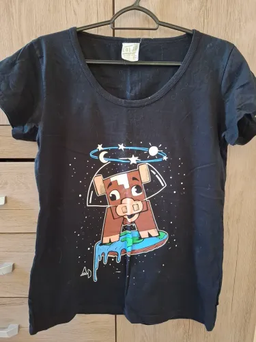 Camisas da 1ª coleção do Felipe Neto