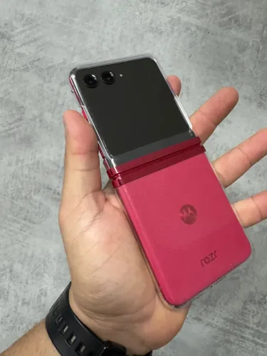 Moto Razr 40 ultra 5G 256gb Troco ou 10x cartao 