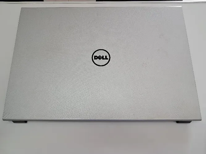 Tampa da tela do notebook Dell Inspiron 3542