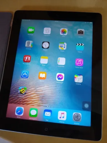 iPad Apple Preto 4th Gen 2012 A1459 9.7 16gb E 1gb Ram (Usado)