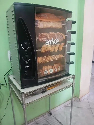 Churrasqueira a gás tipo espeto giratória