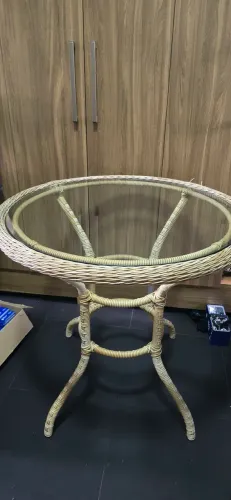 Mesa para varanda com Vidro resistente