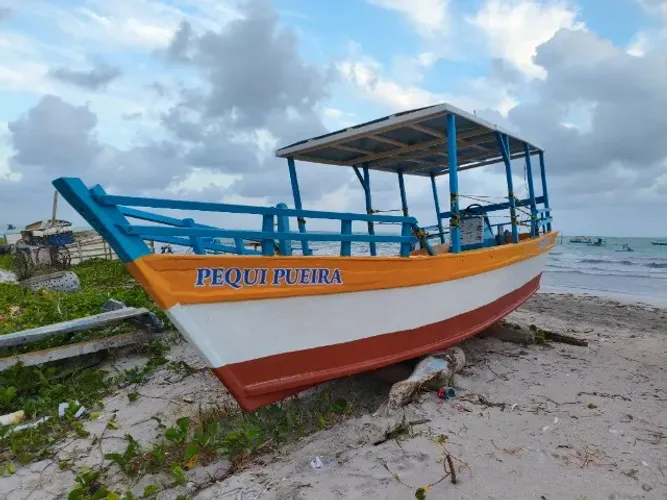 Vendo barco 50 HP em Paripueira-AL