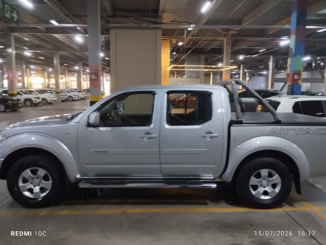 Nissan Frontier XE CD 4X2 2.5 TB Diesel 2010