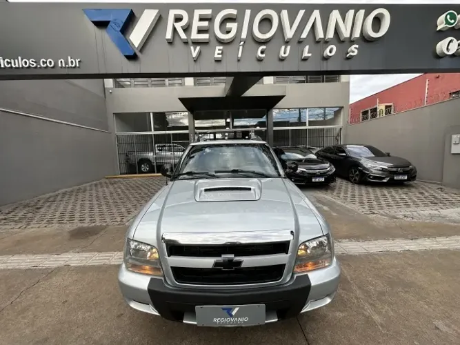 Chevrolet S10 P-up Executive 2.4 MPFI F.power CD 2010