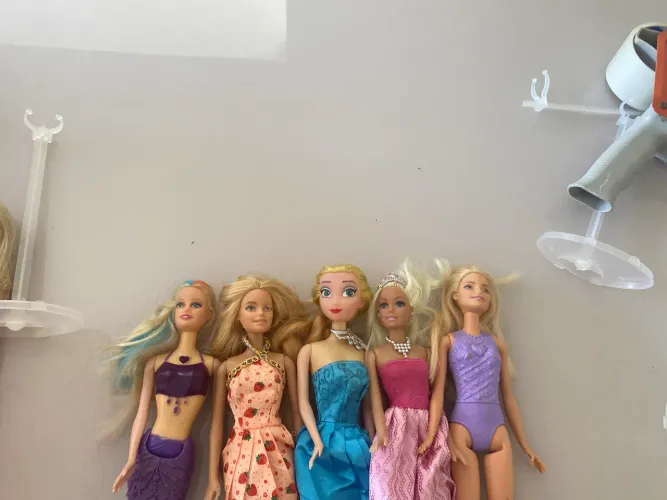 Bonecas Barbie recondicionadas - sucatas 