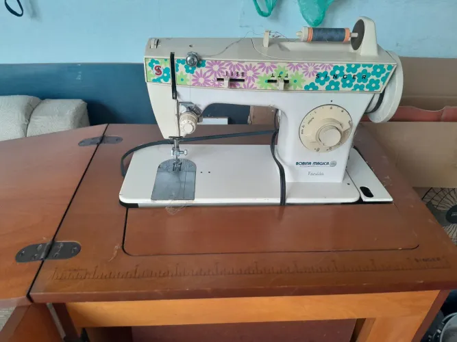 Vendo máquina de cultura singer