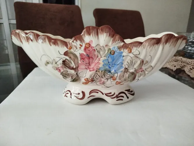 Linda Floreira de Mesa em Cerâmica Vintage