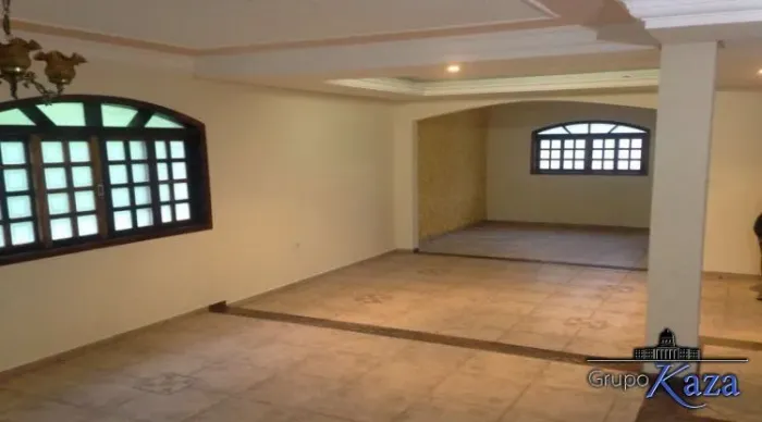 Casa Sobrado - Bosque dos Eucaliptos - 3 Dormitórios - 280m².