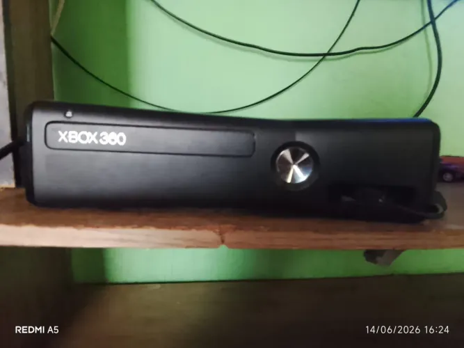 Xbox 360 desbloqueado rgh com 83 jogos 