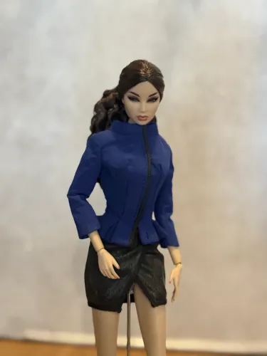 Fashion Royalty (Integrity Toys) Kyori Sato 