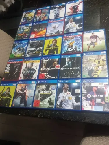 Jogos PS4- valores estão na descrição do anúncio..