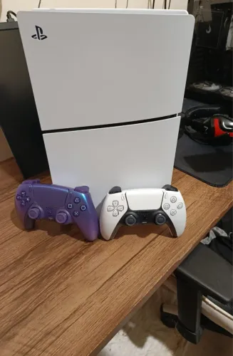 PS5 Slim 1TB