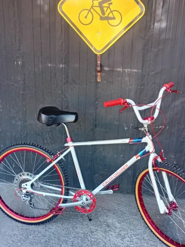 Caloi cruiser light 