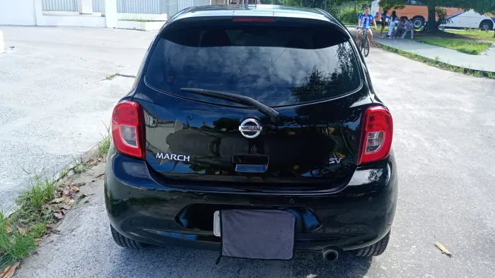 Nissan March SV 1.0 12V Flex 5P 2016