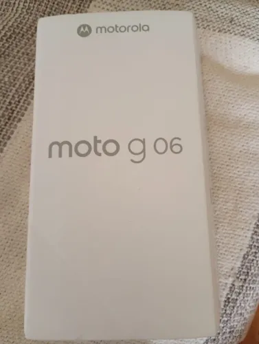 Smartphone Motorola Moto G06 - SEM USO - NA CAIXA - COM NOTA FISCAL