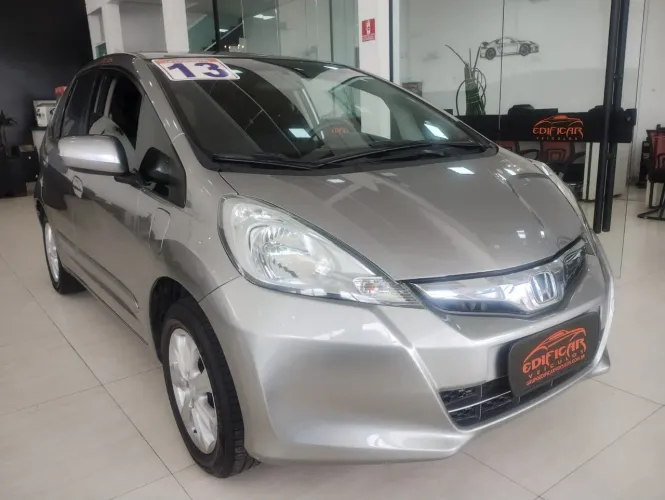 Honda Fit LX 1.4/ 1.4 Flex 8v/16v 5P Aut. 2013
