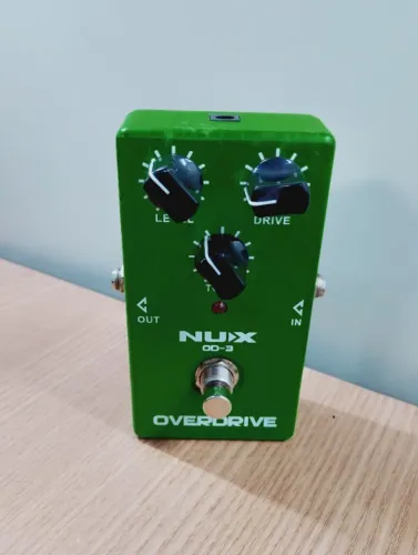 pedal Overdrive Nux Guitarra