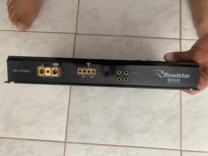 Módulo Roadstar RMS 1200Watts