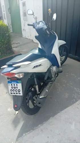 Biz 125 completa com baixíssimo km.