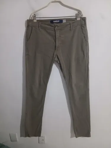 CALÇA SARJA COLCCI FELIPE SKINNY ORIGINAL VERDE OLIVA N46