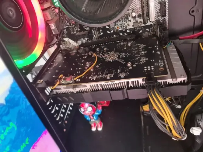 Rx 580 8gb ( com defeito )