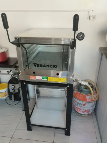 Vendo forno Venâncio novo