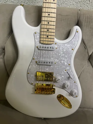 Guitarra Seizi vintage Budokan hss Reinaldo Meireles