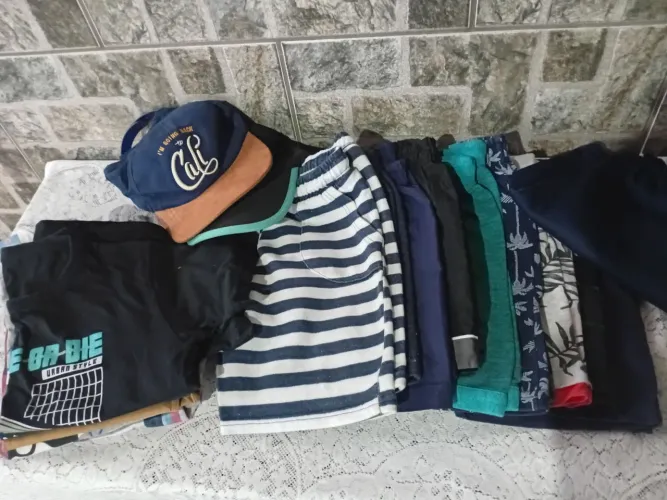 Lote de roupas infantil masc Tam 3/4 anos