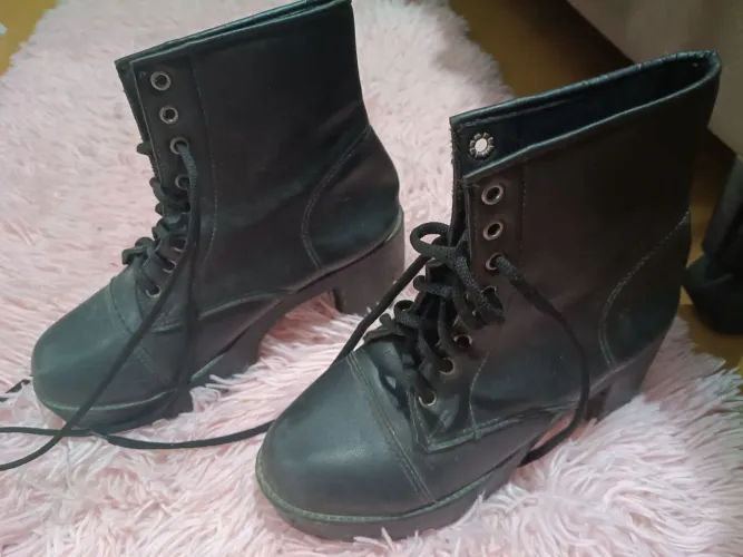 Bota preta