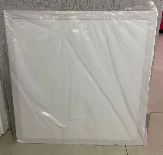 Luminária de embutir 62,0 x 62,0 - 48 w - 6500 k