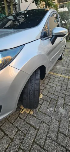 Ford Fiesta 1.5 16V Flex Mec. 5P 2014